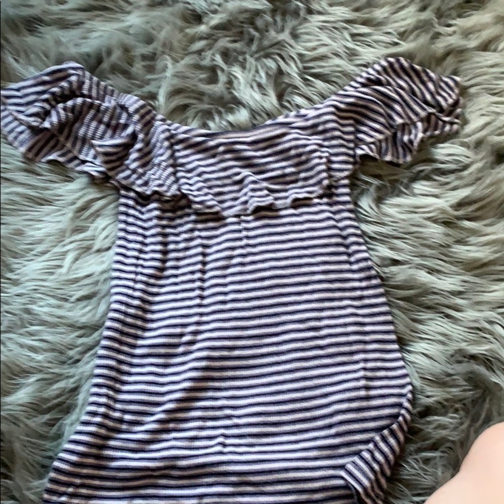 Off shoulder Cape Juby top